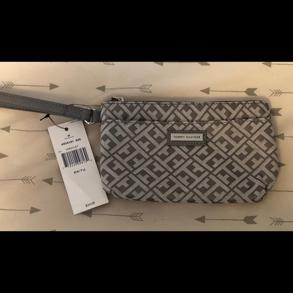 Tommy Hilfiger Wristlet